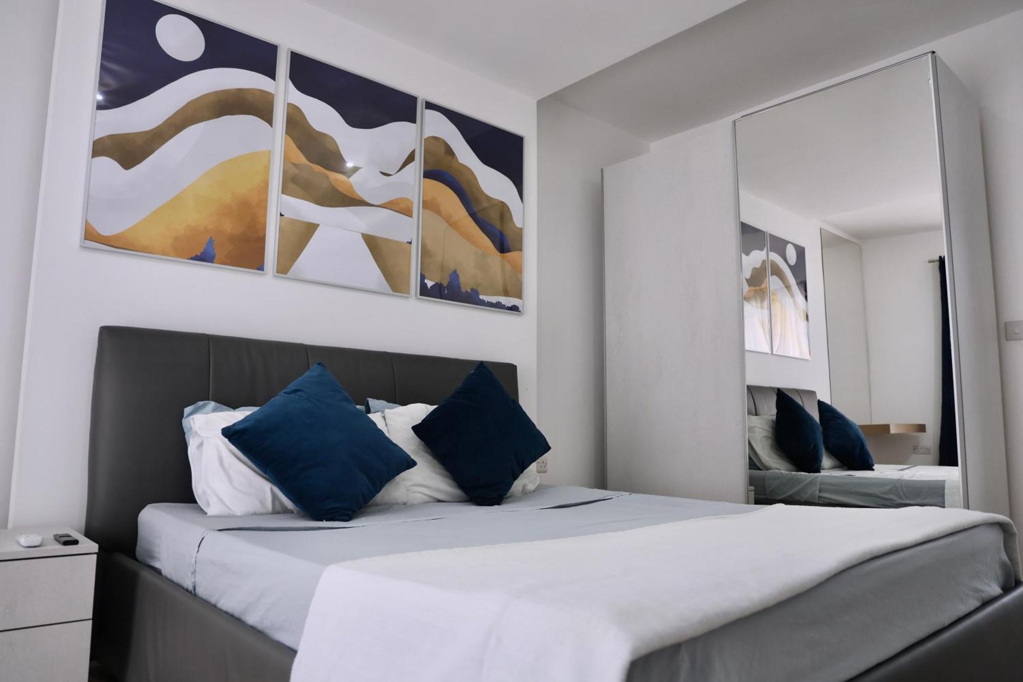 Spinola Apartment San Ġiljan Buitenkant foto